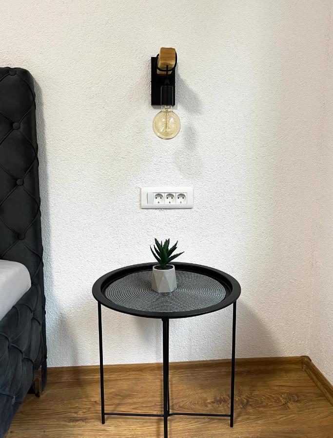 Apartment Vils Promenade Сараево Экстерьер фото