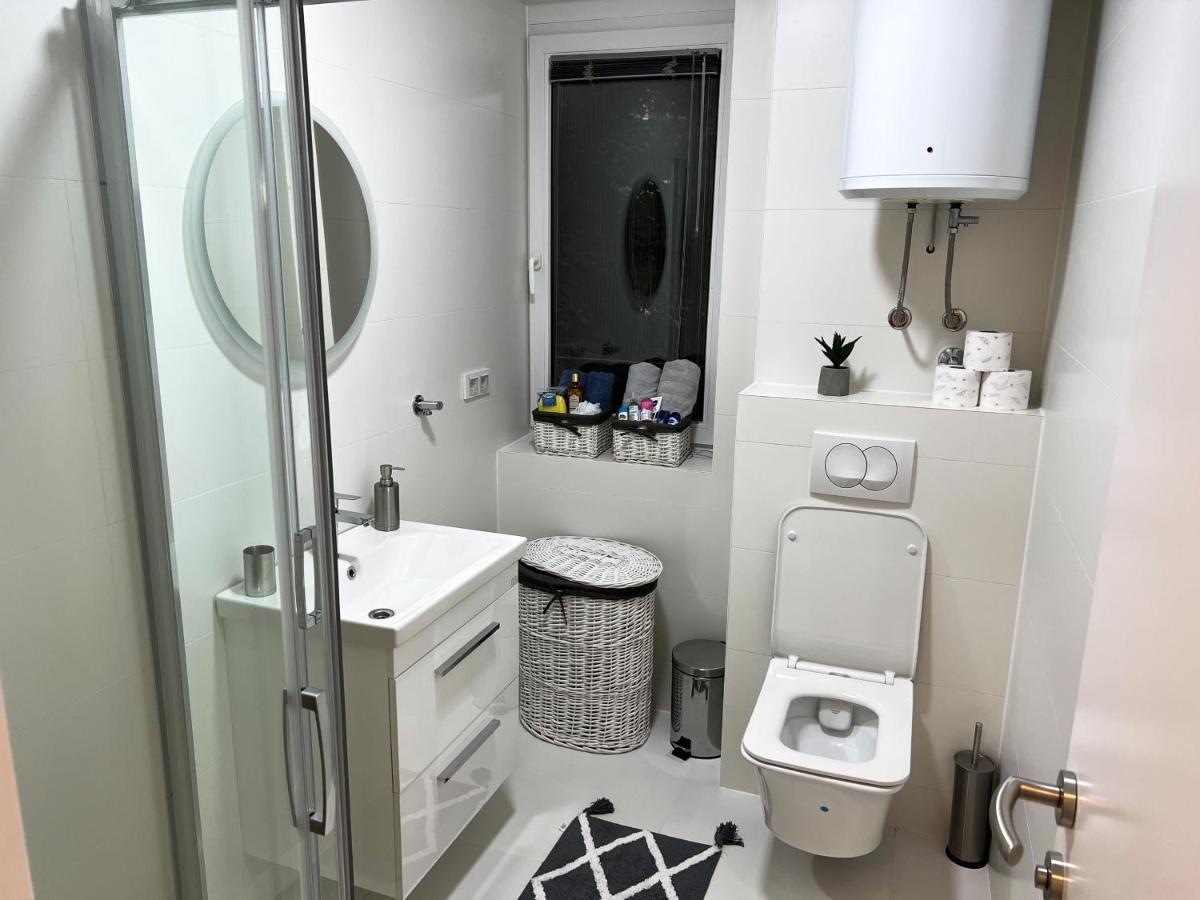 Apartment Vils Promenade Сараево Экстерьер фото