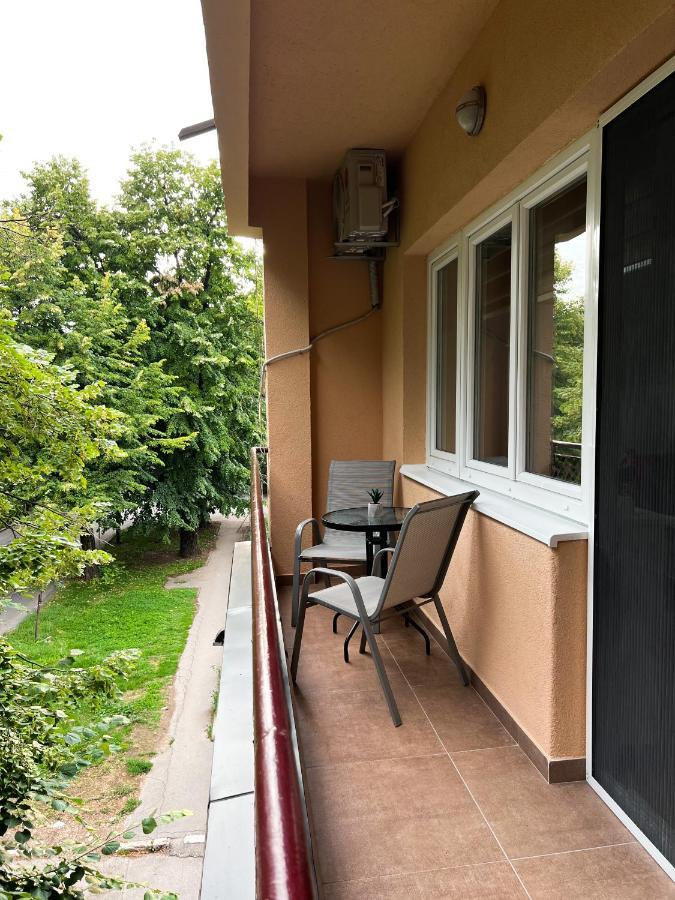Apartment Vils Promenade Сараево Экстерьер фото